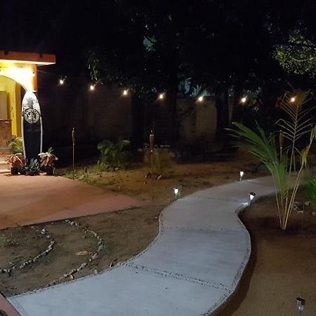 Villa Mango Hostel Puerto Escondido  Exterior foto