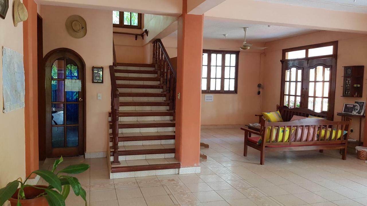 Villa Mango Hostel Puerto Escondido  Exterior foto